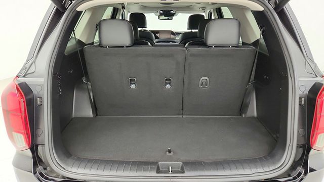 2020 Hyundai Palisade SEL with Premium and Convenience Packages + Power Sunroof - 22941447 - 22