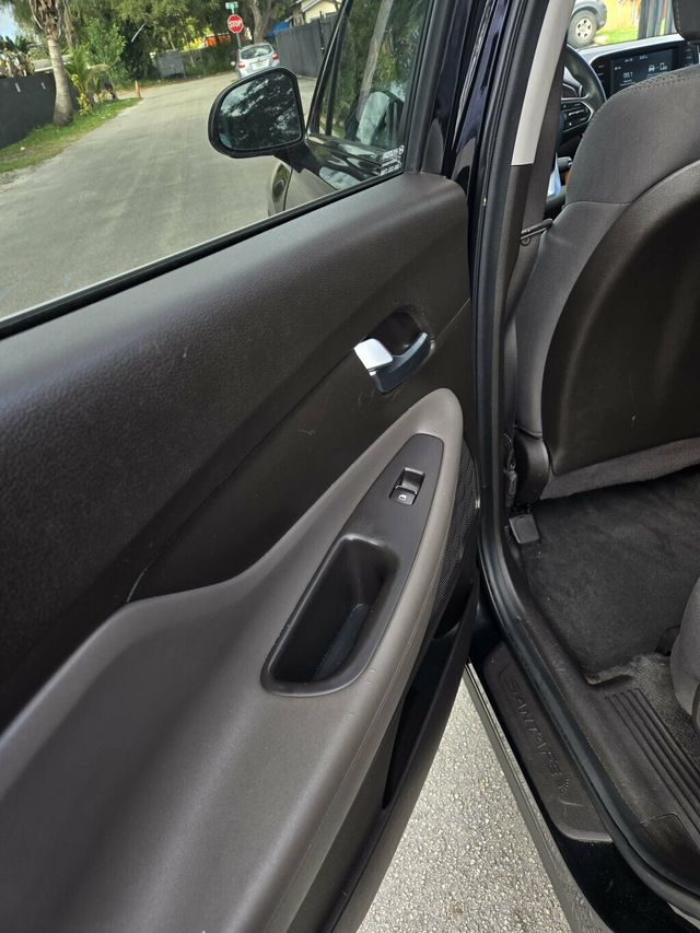 2020 Hyundai Santa Fe  - 22978708 - 8