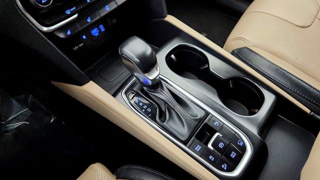 2020 Hyundai Santa Fe Limited 2.4L Automatic AWD - 23012286 - 16