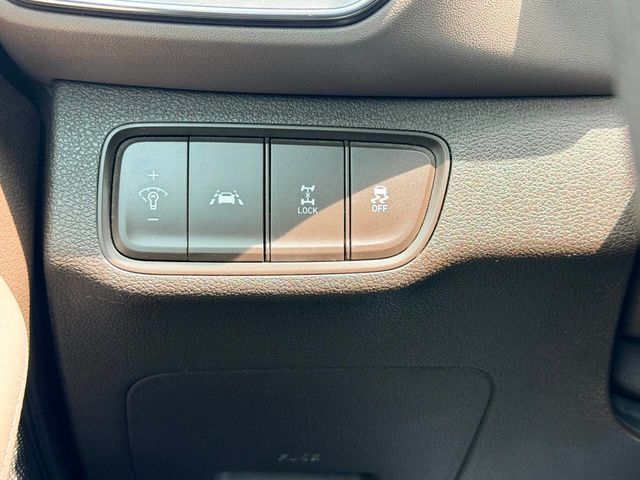 2020 Hyundai Santa Fe SE 2.4L Automatic AWD - 23019060 - 34