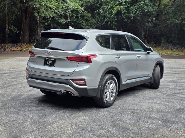 2020 Hyundai Santa Fe SEL 2.4's photo