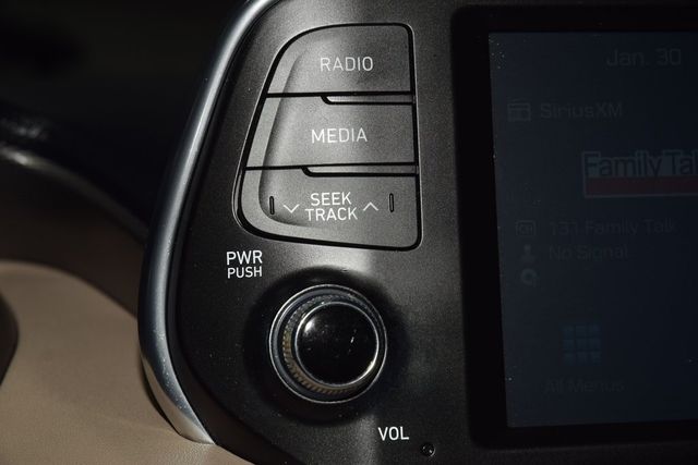 2020 Hyundai Santa Fe SEL - 22971298 - 30