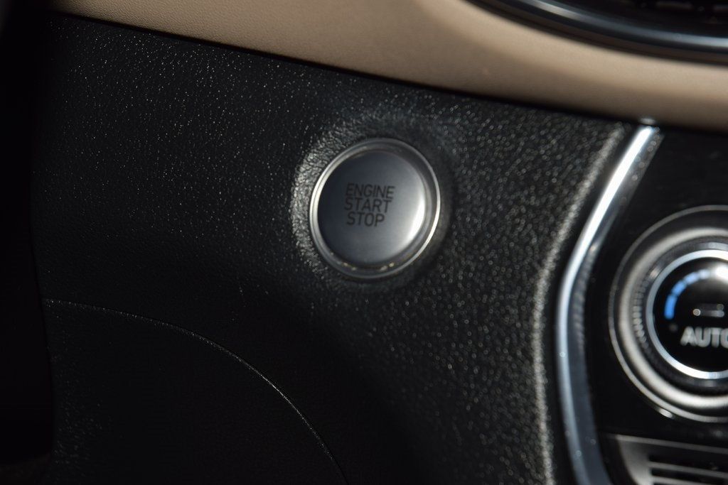 2020 Hyundai Santa Fe SEL - 22971298 - 34