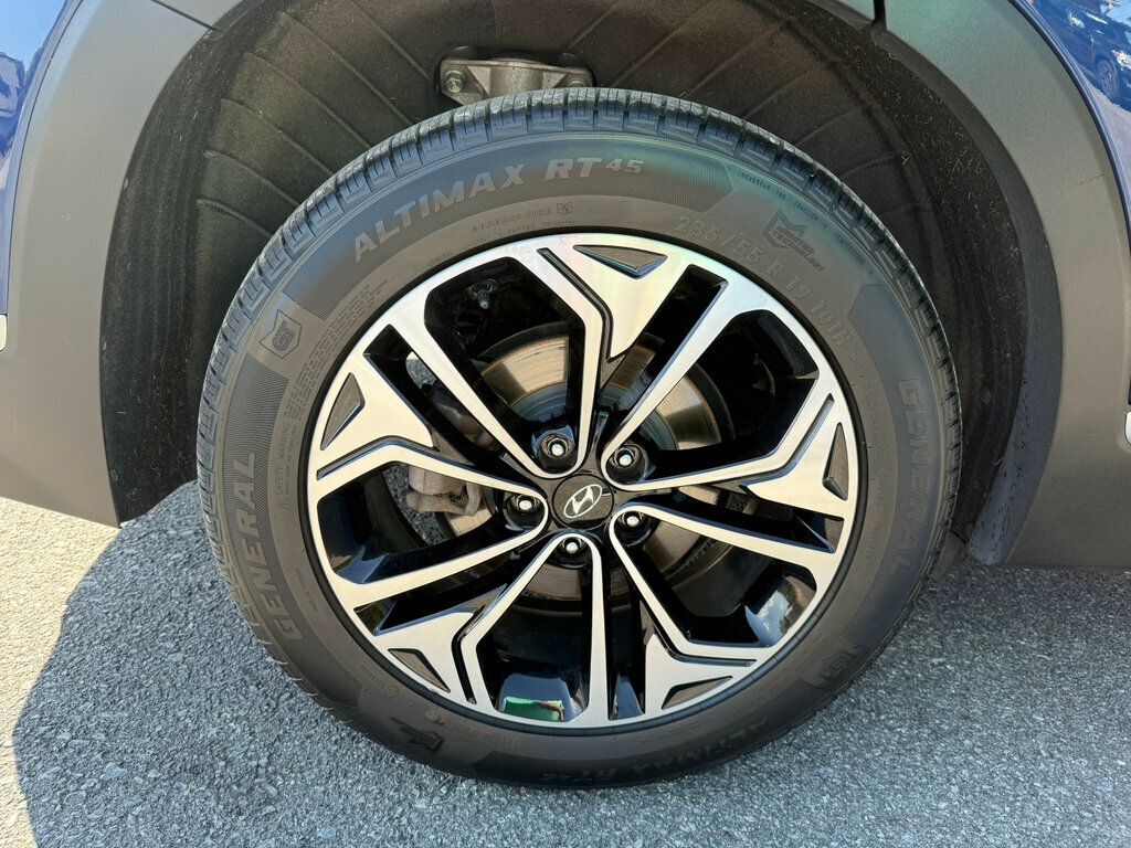 2020 Hyundai Santa Fe SEL 2.0T photo 8