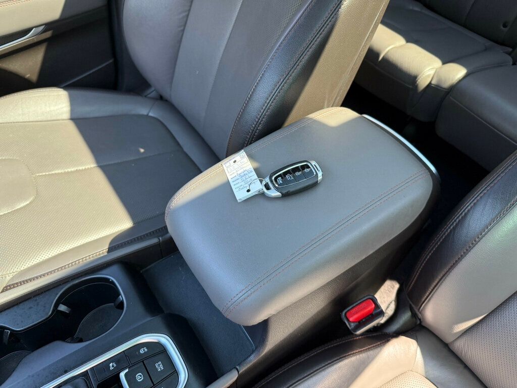 2020 Hyundai Santa Fe SEL 2.0T photo 24