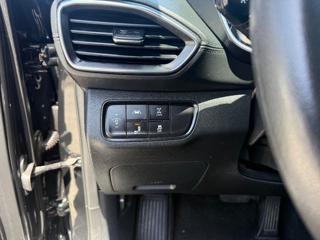 2020 Hyundai Santa Fe SEL 2.4L Automatic AWD - 22849884 - 18