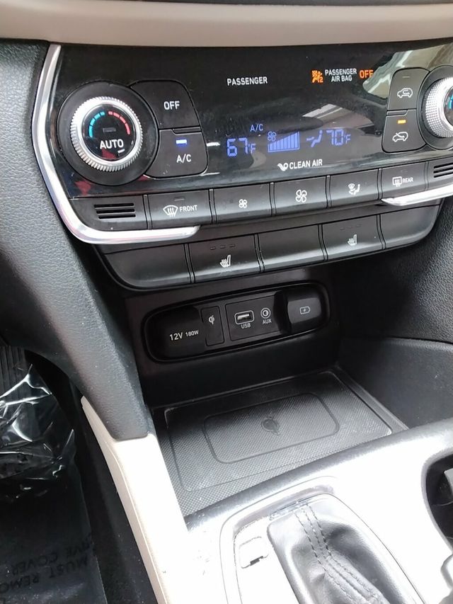 2020 Hyundai Santa Fe SEL 2.4L Automatic FWD - 23032657 - 21