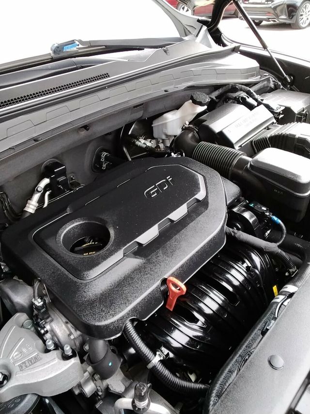 2020 Hyundai Santa Fe SEL 2.4L Automatic FWD - 23032657 - 26