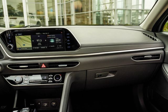 2020 Hyundai Sonata Limited 1.6T - 22971978 - 17