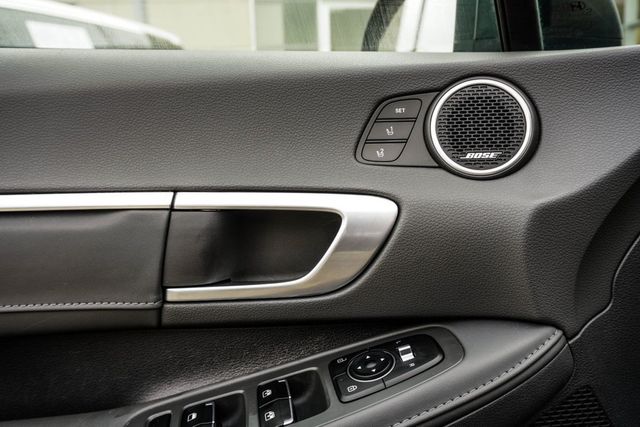 2020 Hyundai Sonata Limited 1.6T - 22971978 - 35