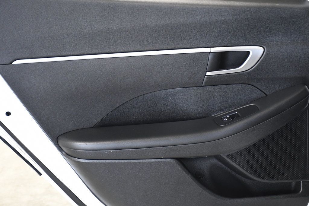 2020 Hyundai Sonata SE 2.5L - 23083989 - 10