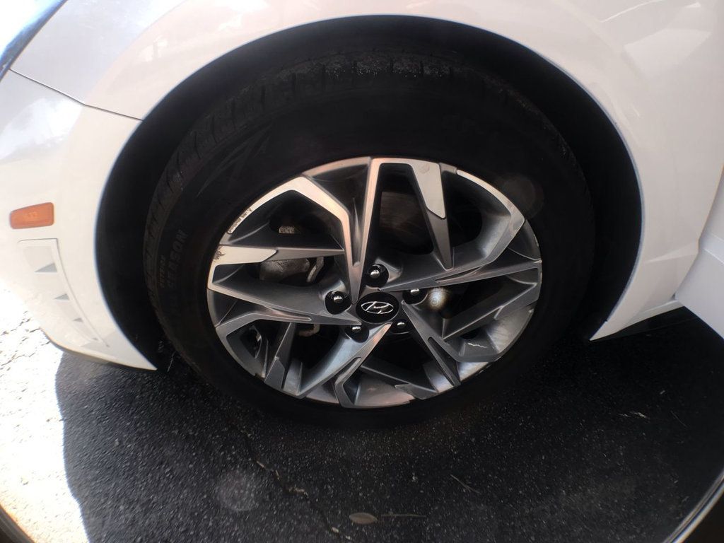 2020 Hyundai Sonata SEL photo 10