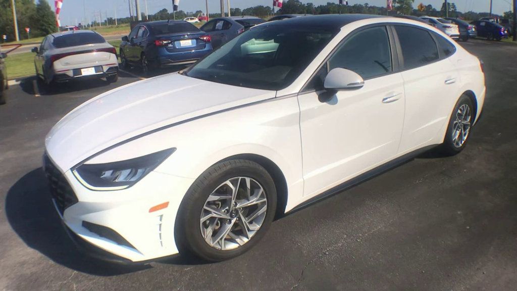 2020 Hyundai Sonata SEL photo 4