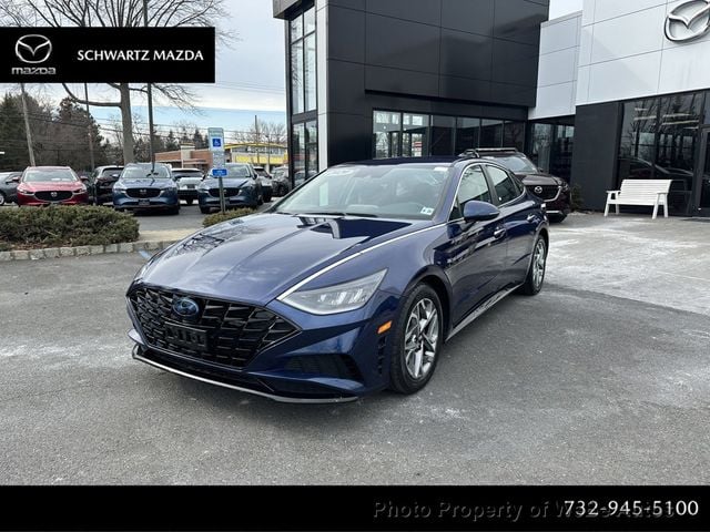 Used 2020 Hyundai Sonata SEL with VIN 5NPEF4JA4LH037112 for sale in Riverhead, NY