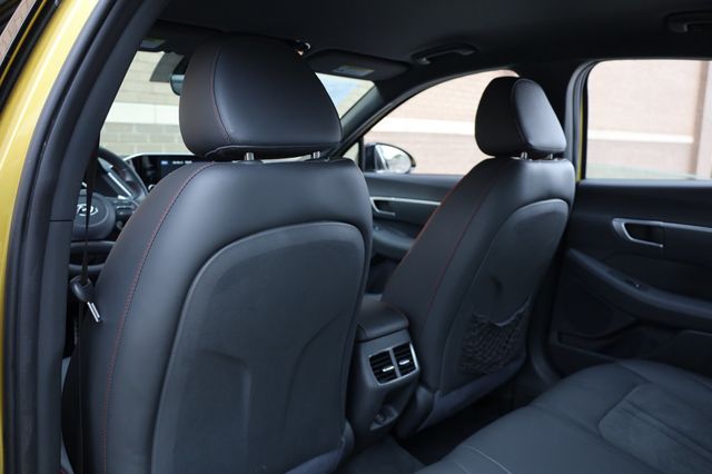 2020 Hyundai Sonata SEL Plus 1.6T - 22939519 - 16