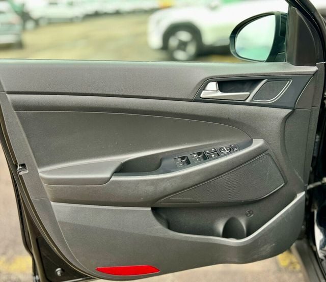 2020 Hyundai Tucson LIMITED - 22989458 - 11