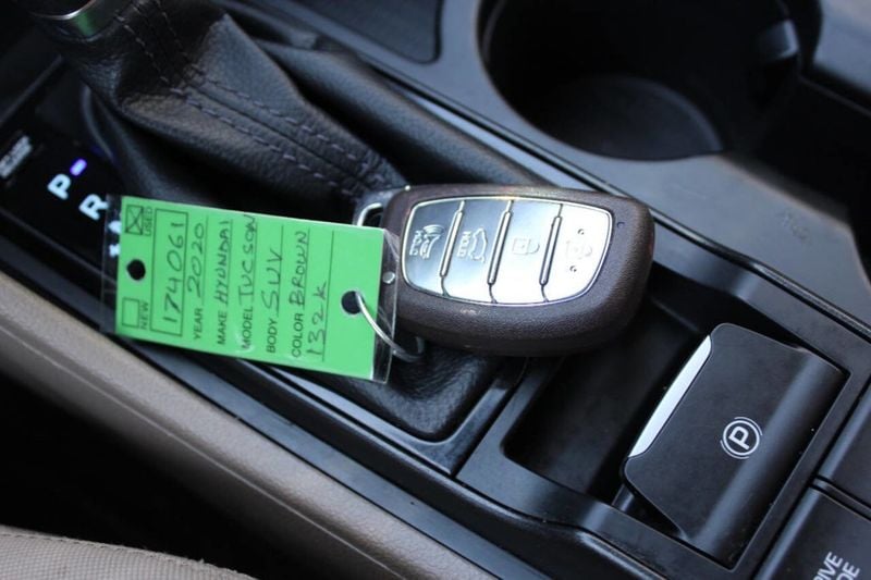 2020 Hyundai Tucson SEL AWD - 22873292 - 26