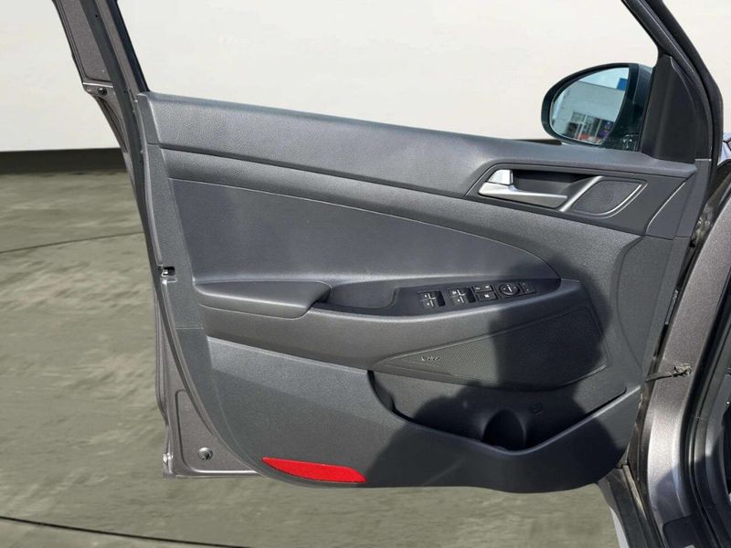2020 Hyundai Tucson Sport AWD - 23051498 - 9