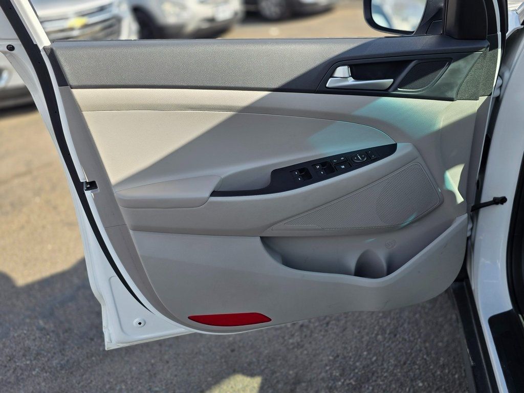 2020 Hyundai Tucson Value AWD - 22969423 - 19