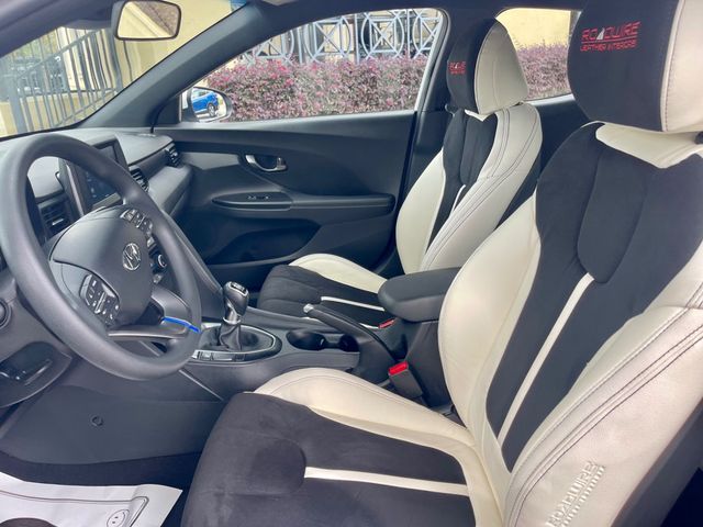 2020 Hyundai Veloster 2.0 - 22933932 - 9