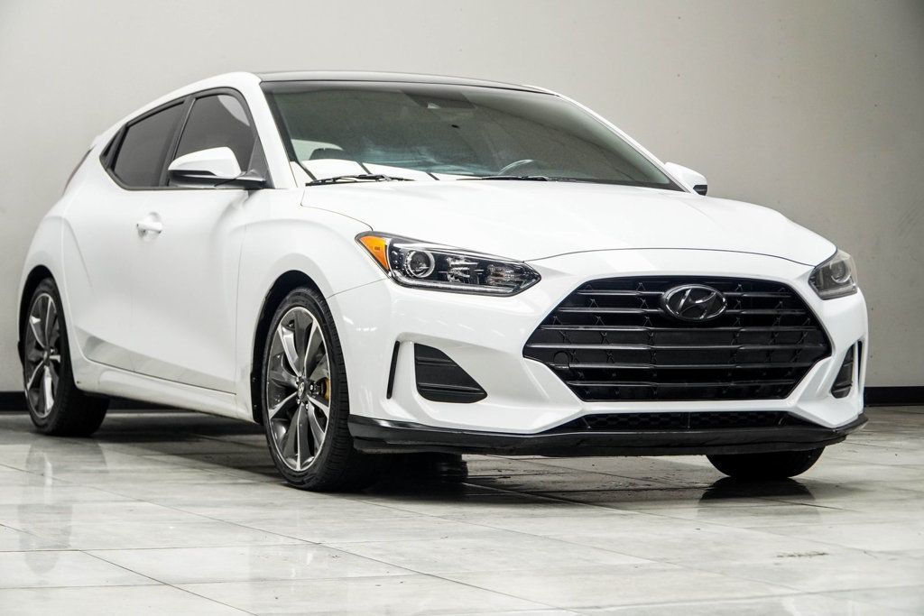 2020 Hyundai Veloster 2.0L Premium photo 4
