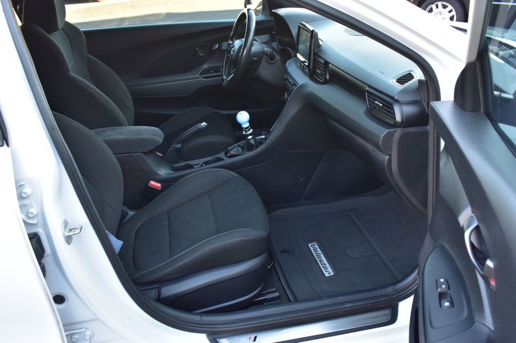 2020 Hyundai Veloster N Manual - 22945660 - 16