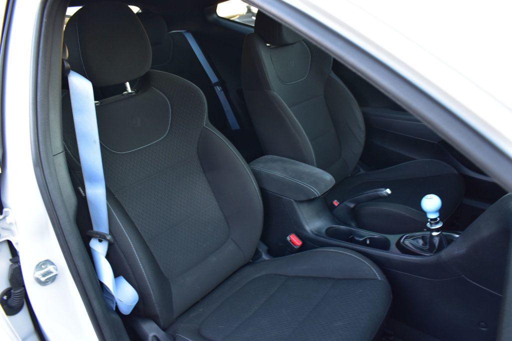 2020 Hyundai Veloster N Manual - 22945660 - 17