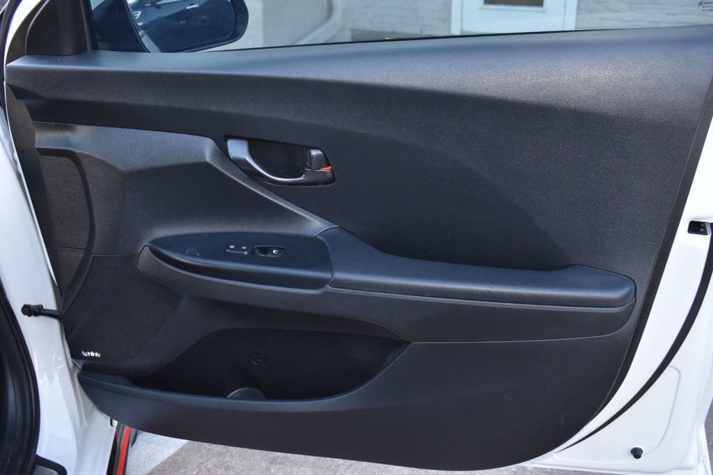 2020 Hyundai Veloster N Manual - 22945660 - 41