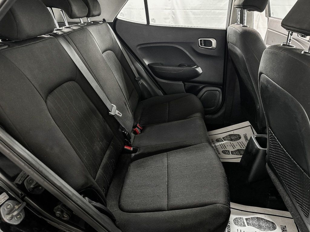 2020 Hyundai Venue SE - 22863544 - 9