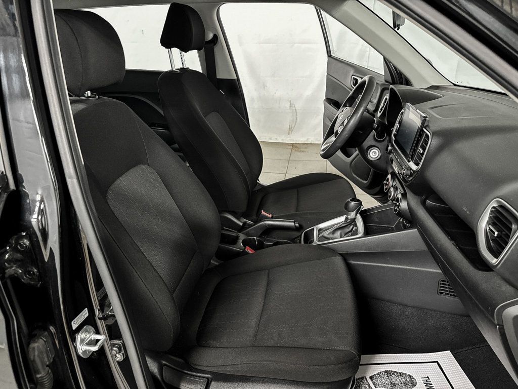 2020 Hyundai Venue SE - 22863544 - 10