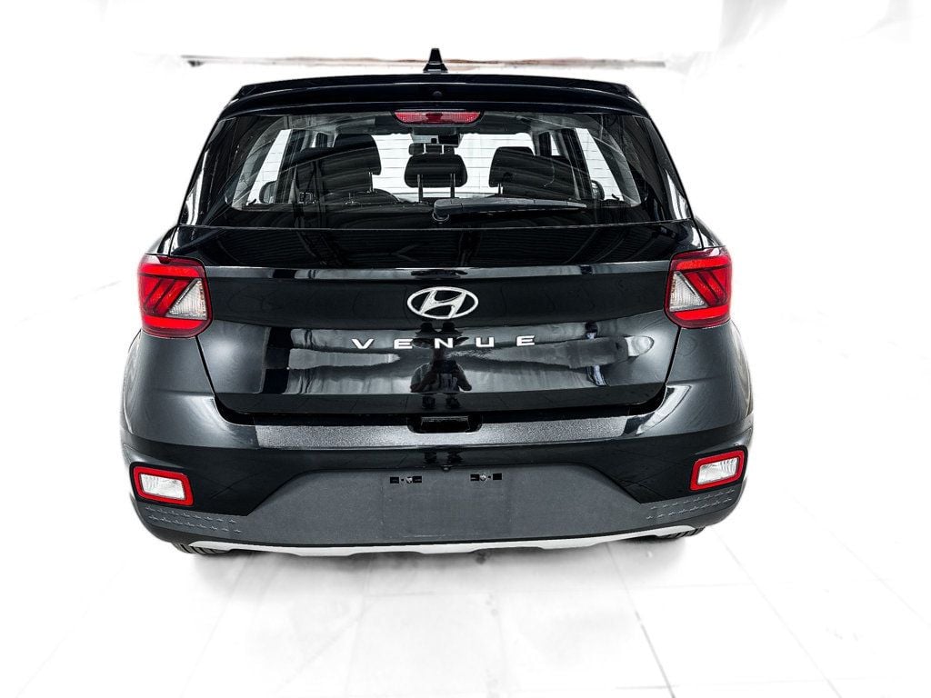 2020 Hyundai Venue SE - 22863544 - 4