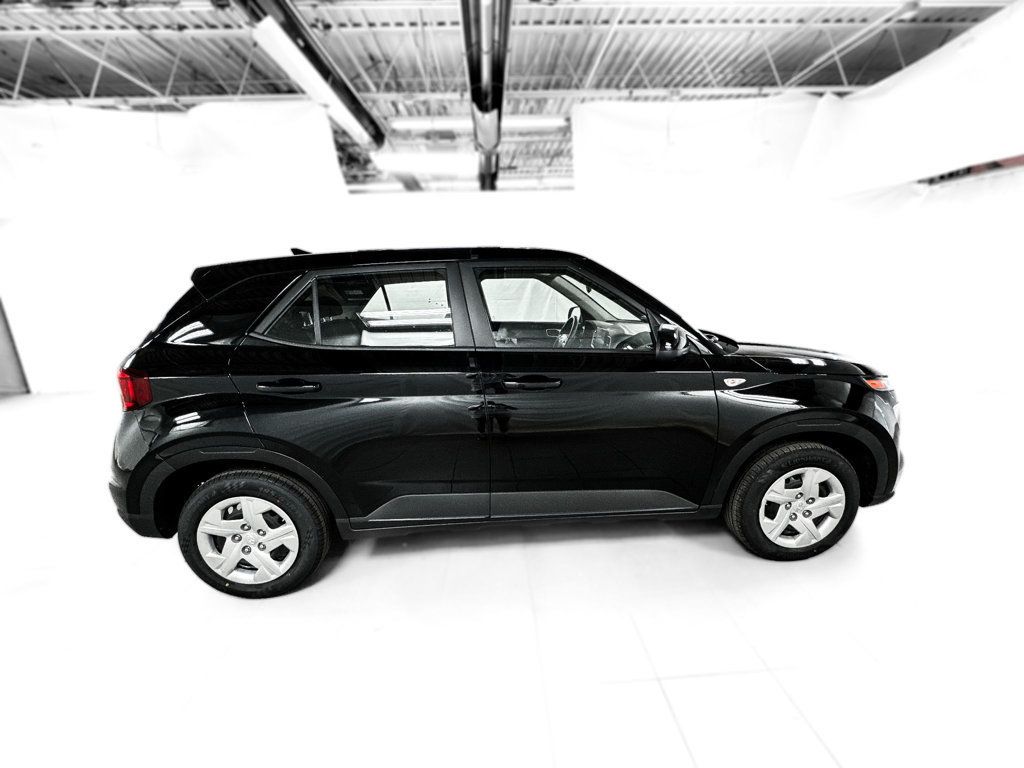 2020 Hyundai Venue SE - 22863544 - 6