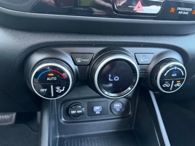 2020 Hyundai Venue SEL IVT - 22999757 - 10