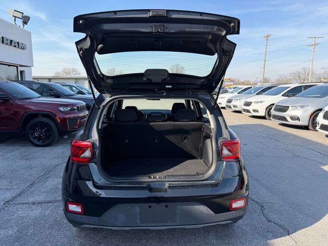 2020 Hyundai Venue SEL IVT - 22999757 - 5