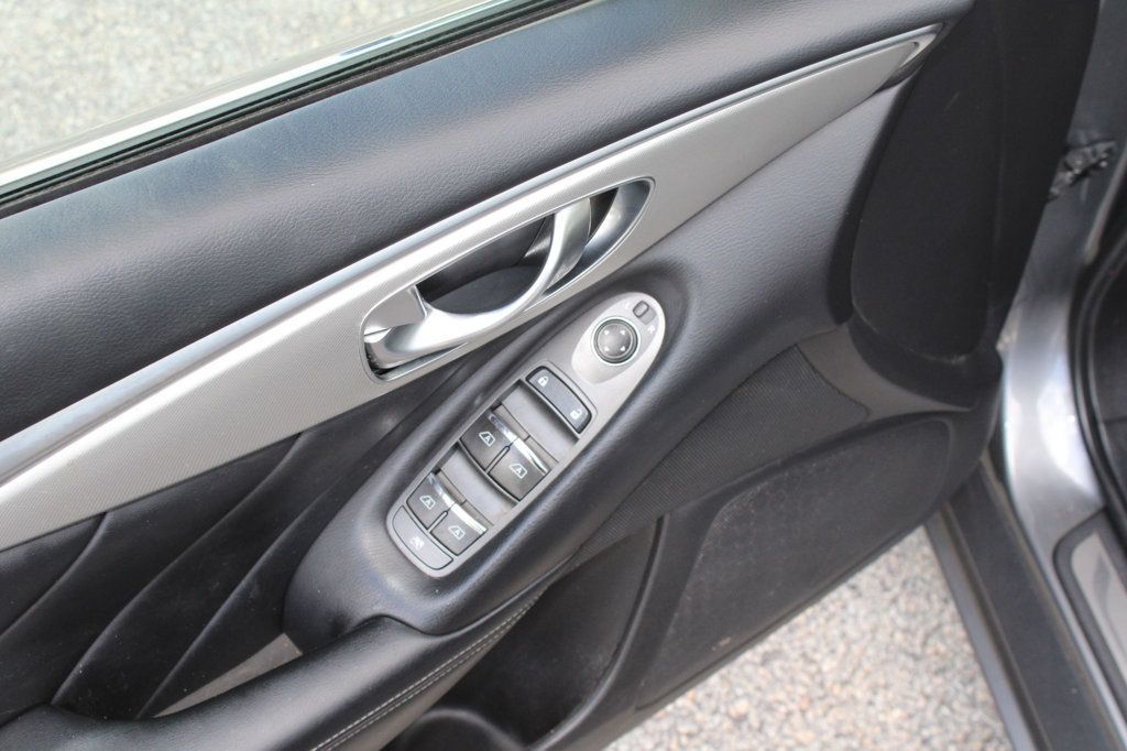 2020 Infiniti Q50 3.0t LUXE photo 16
