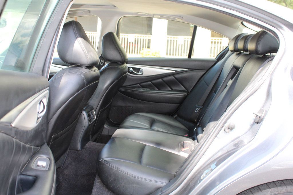2020 Infiniti Q50 3.0t LUXE photo 19