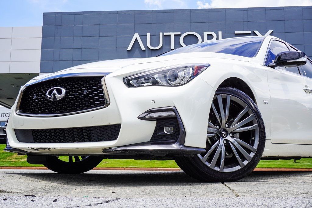 2020 Infiniti Q50 photo 2