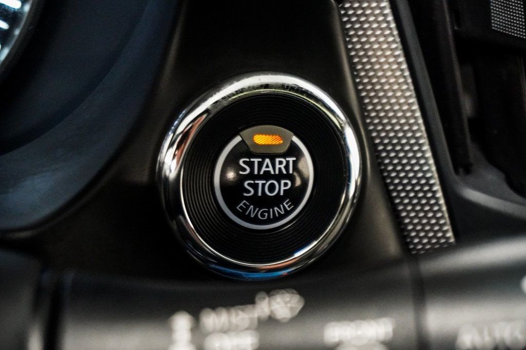 2020 Infiniti Q50 photo 31