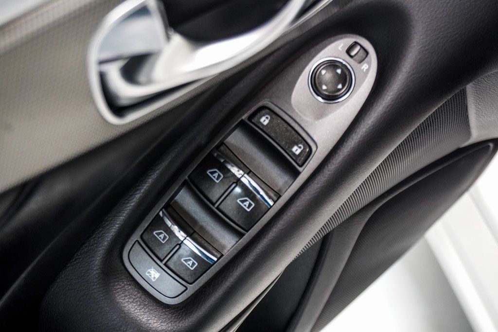 2020 Infiniti Q50 photo 34