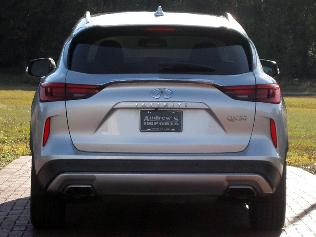 2020 Infiniti QX50 Luxe photo 4