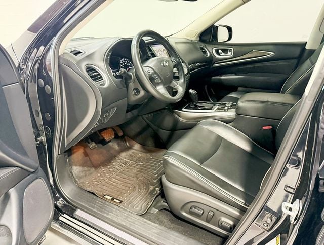 2020 Infiniti QX60 Luxe AWD photo 26