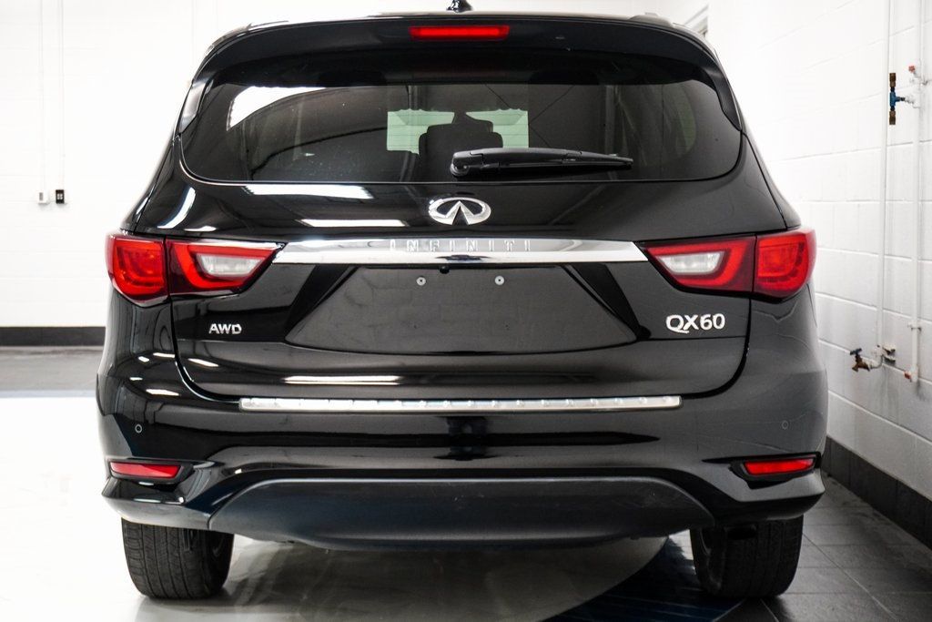 2020 Infiniti QX60 Luxe AWD photo 12