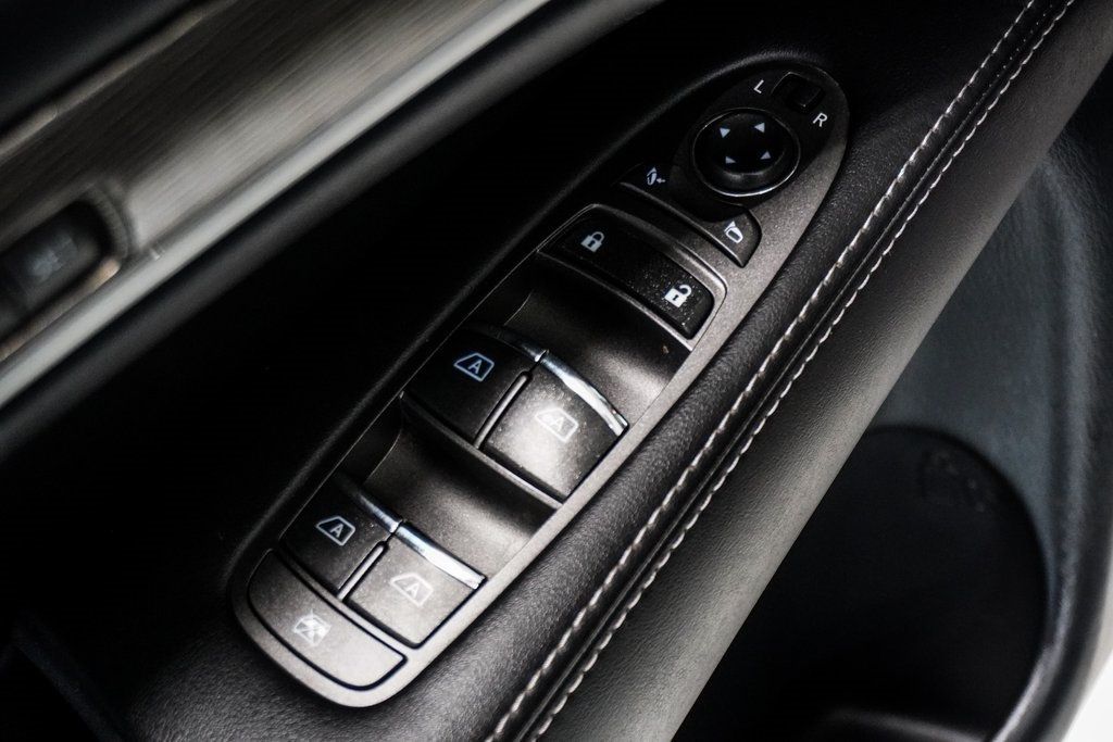 2020 Infiniti QX60 Luxe AWD photo 35