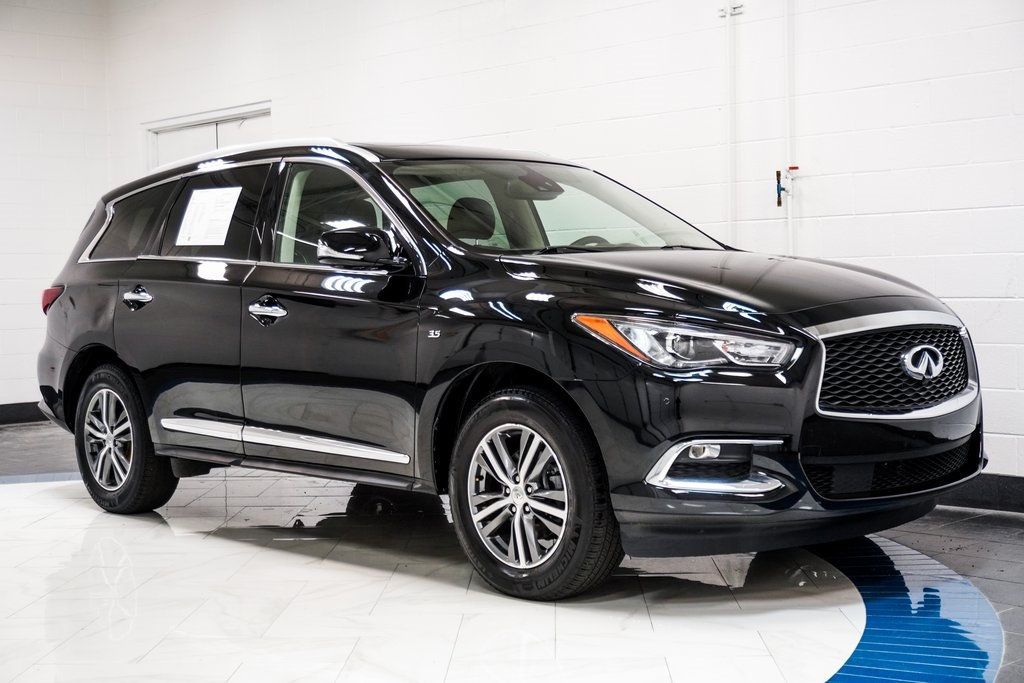 2020 Infiniti QX60 Luxe AWD photo 4