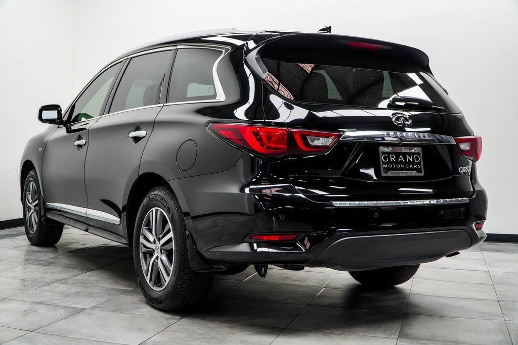 2020 Infiniti QX60 Luxe photo 9
