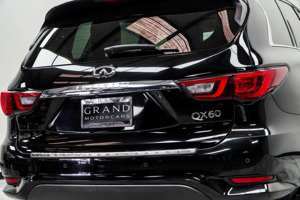 2020 Infiniti QX60 Luxe photo 11