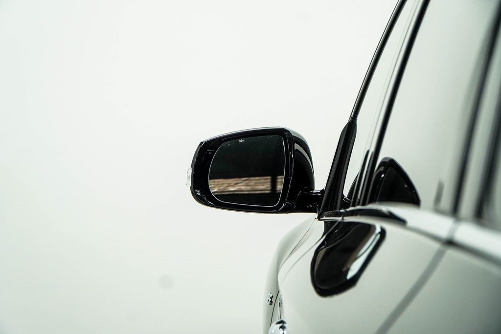 2020 Infiniti QX60 Luxe photo 12
