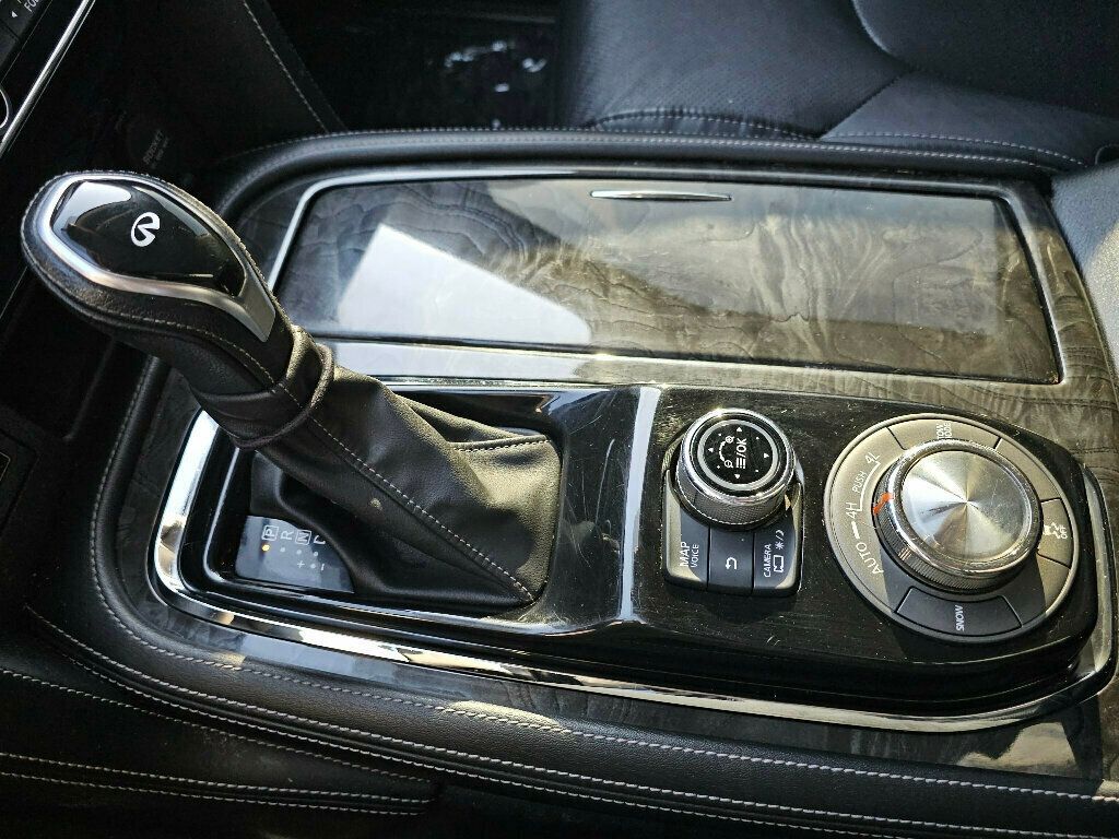 2020 INFINITI QX80 - Image 27