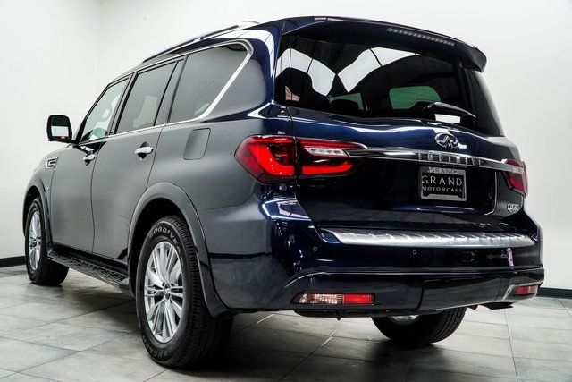 2020 Infiniti QX80 Luxe photo 4