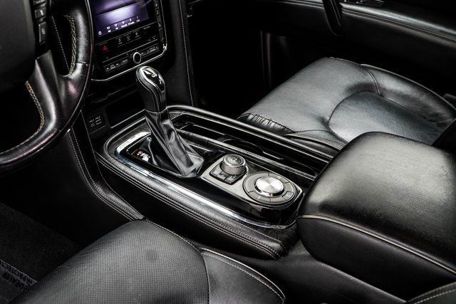 2020 Infiniti QX80 Luxe photo 9